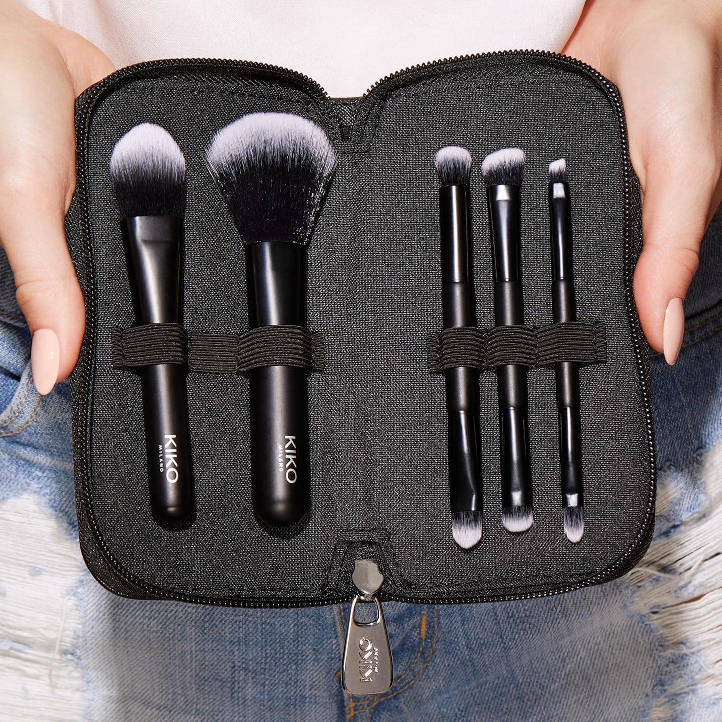 KIKO Milano Travel Brush Set, Pochette De Voyage Avec 5 Pinceaux Professionnels