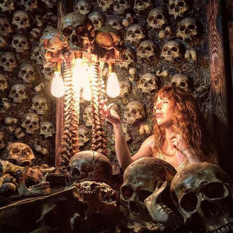 THEMEASHOP™-  Halloween Skull Skeleton Lamp Horror 3D Statue New Table Light Creative Party Ornament Prop Home Bedroom Decoration Scary Prop