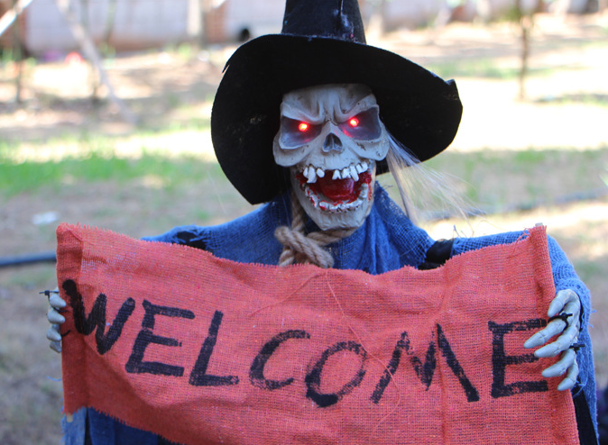 THEMEASHOP™- Sorcière de bienvenue Halloween
