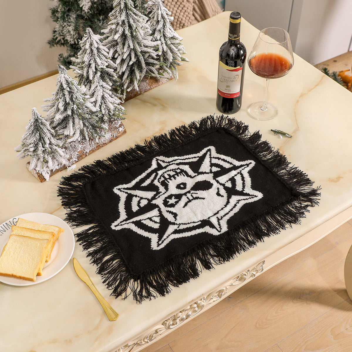THEMEASHOP™-Halloween meal mat skull knitted black and white two-color table cloth party decoration