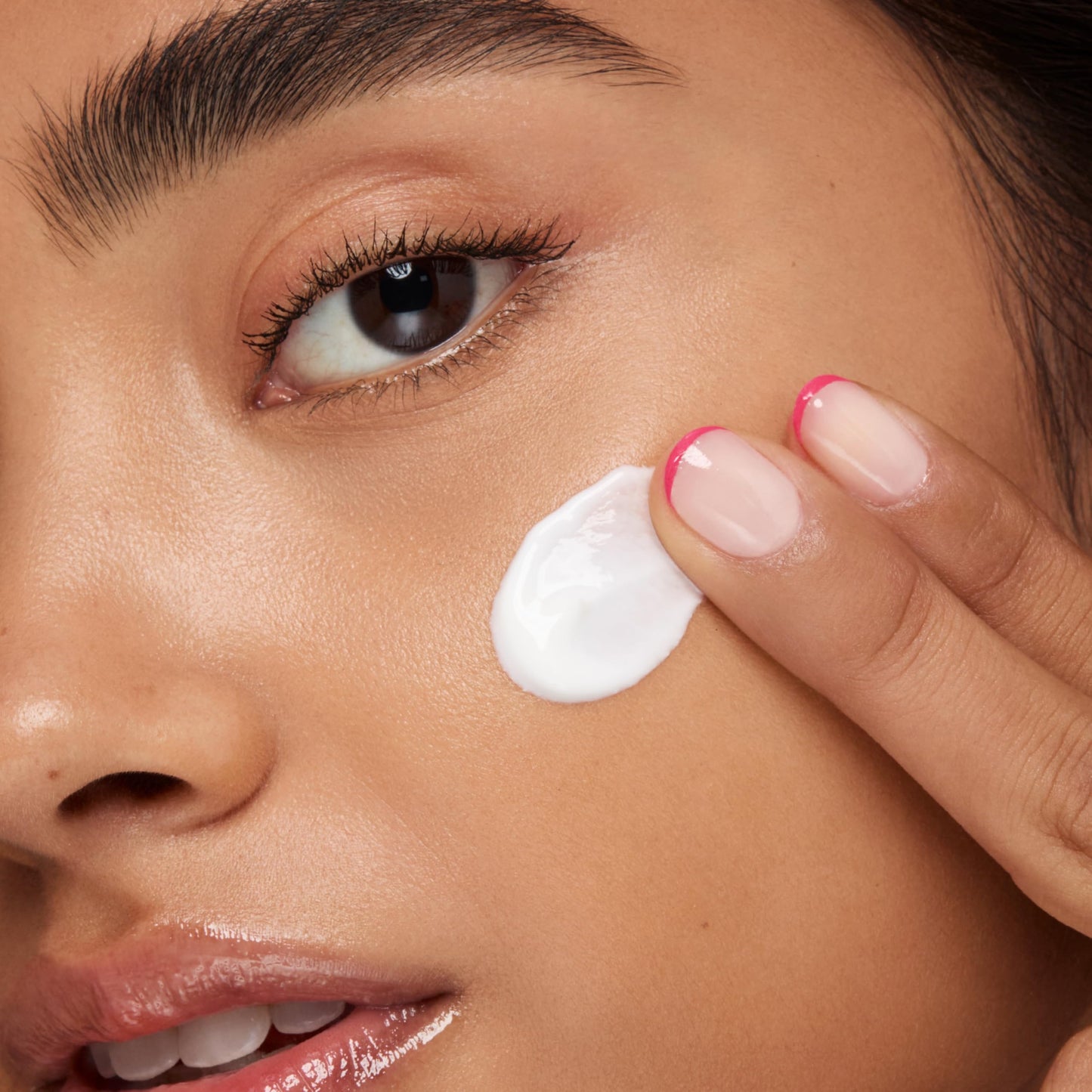 KIKO Milano Hydra Pro Eyes, Sérum Hydratant Pour Le Contour Des Yeux À L’Acide Hyaluronique