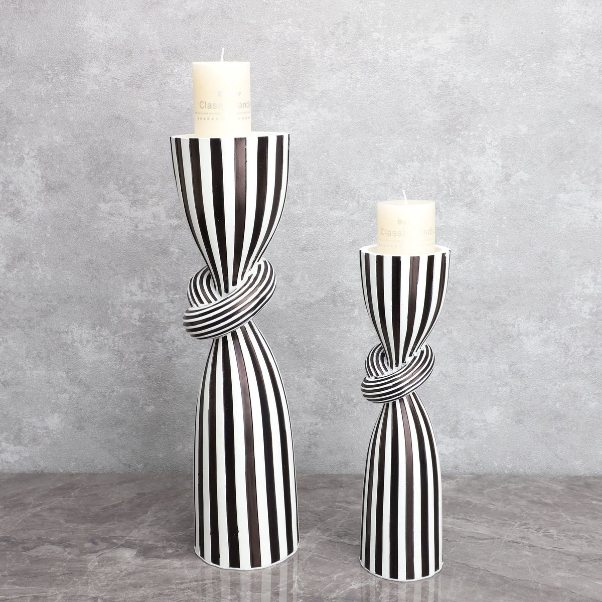 THEMEASHOP™-  Creative Irregular Resin Candle Holder Living Room Desktop Black White Stripe Candle Holder Decoration Home Candle Container