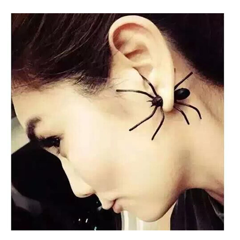THEMEASHOP™-  Halloween Decoration 1Piece 3D Creepy Black Spider Ear Stud Earrings for Haloween Party DIY Decoration Home Decor