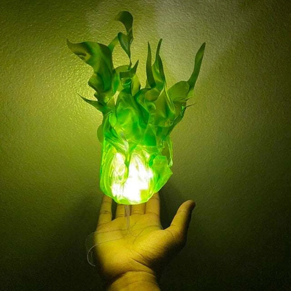 THEMEASHOP™- Halloween Decor Props Simulation Floating Fireball Lamp Artificial Fire Flame Atmosphere Light For Cosplay Role Play Party